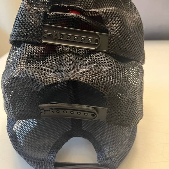 Men’s cap bundle - Picture 4 of 4